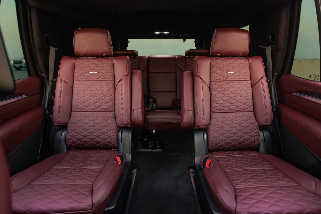Cadillac Escalade Sport Onyx Package — photo 7