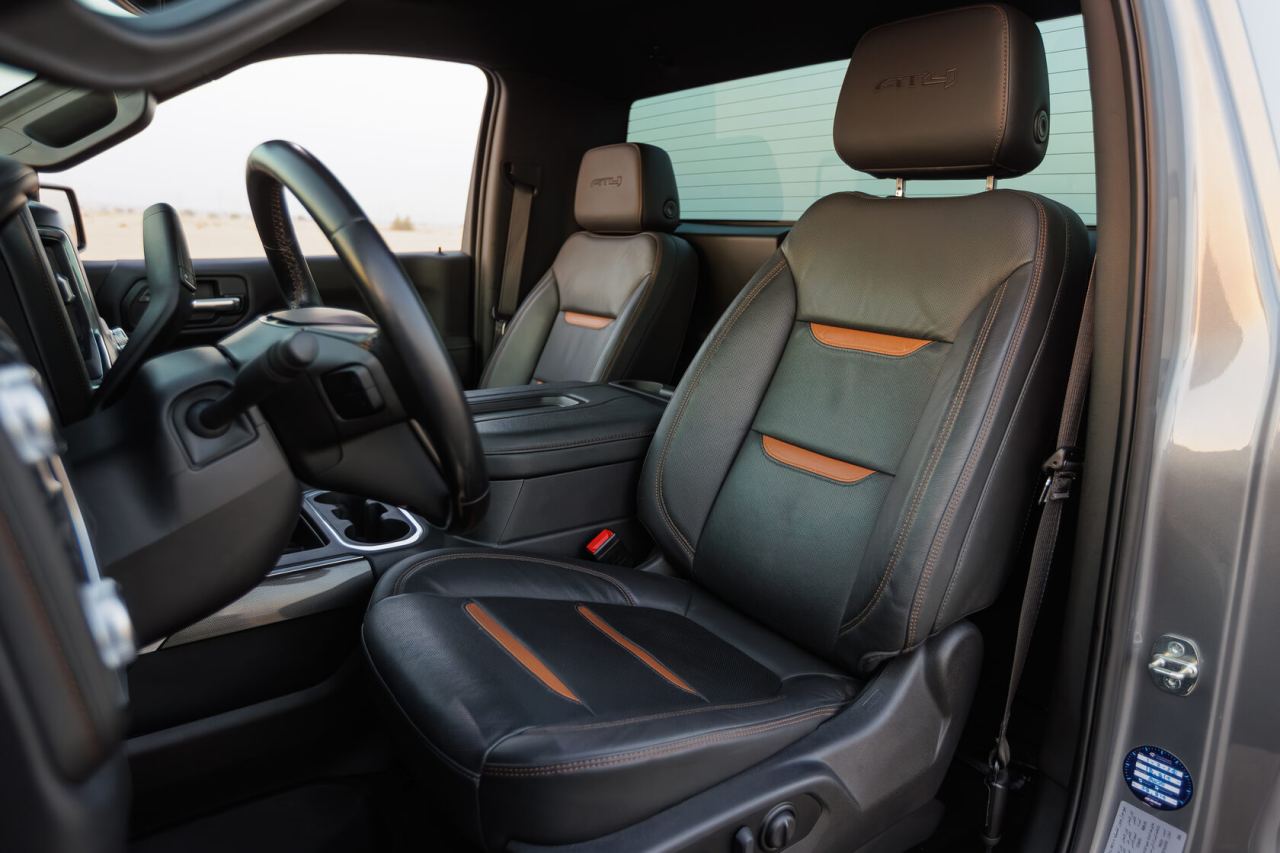 GMC Sierra AT4 V8 — photo 2