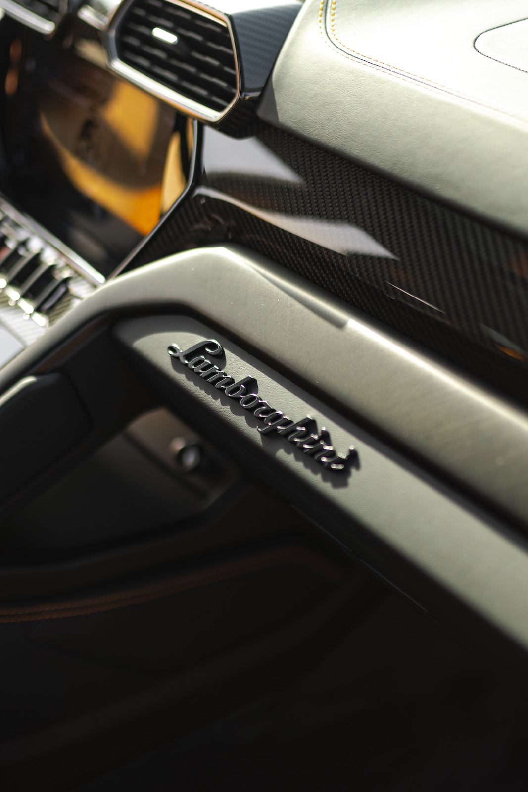 Lamborghini Urus S — photo 6
