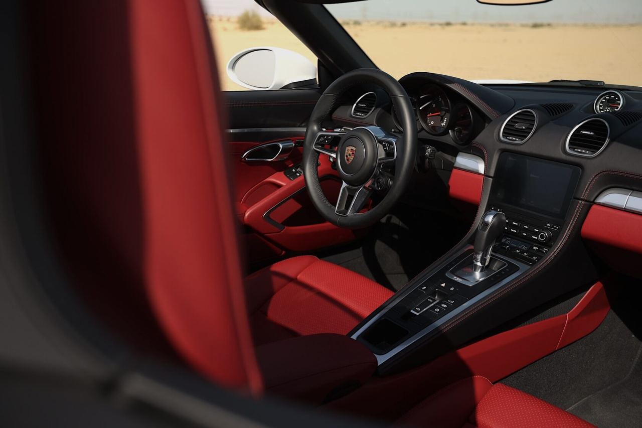 Porsche 718 Boxster — photo 6