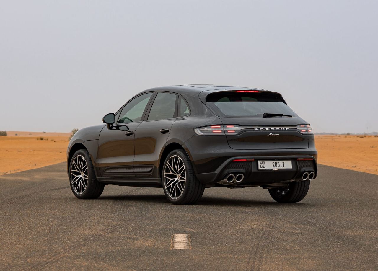 Porsche Macan — photo 5