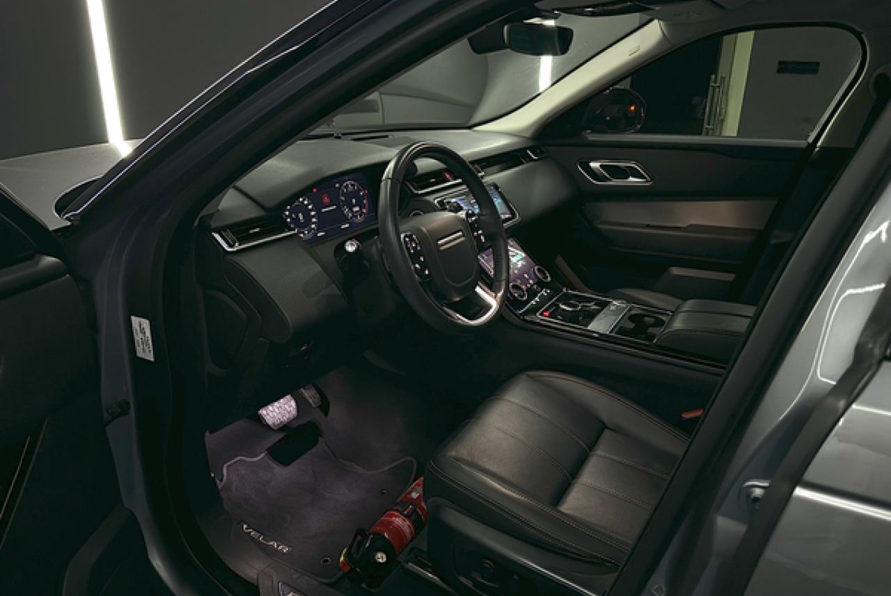 Range Rover Velar — photo 4