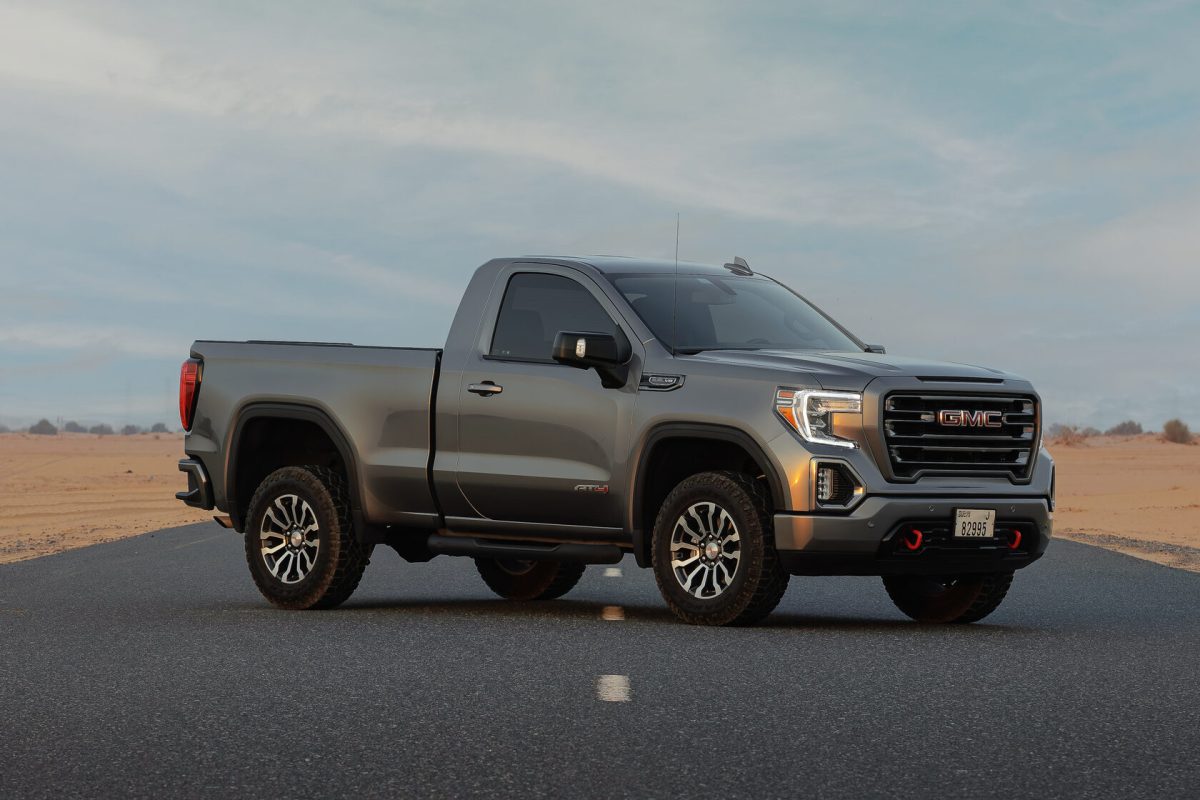GMC Sierra AT4 V8
